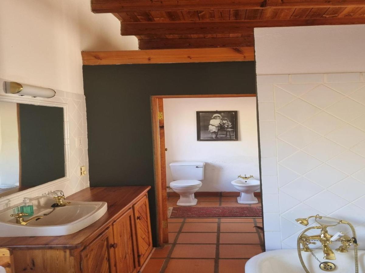 Red Mountain Ridge Karoo Oasis And Guest Farm Buffelskloof Exterior photo